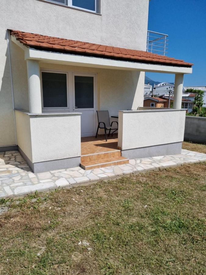 Apartmani Ani Bar Zewnętrze zdjęcie