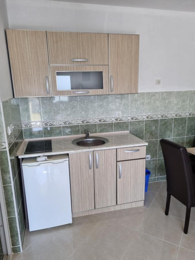 Apartmani Ani Bar Zewnętrze zdjęcie