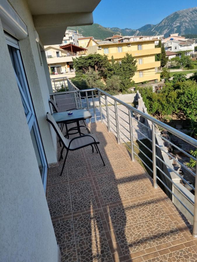 Apartmani Ani Bar Zewnętrze zdjęcie