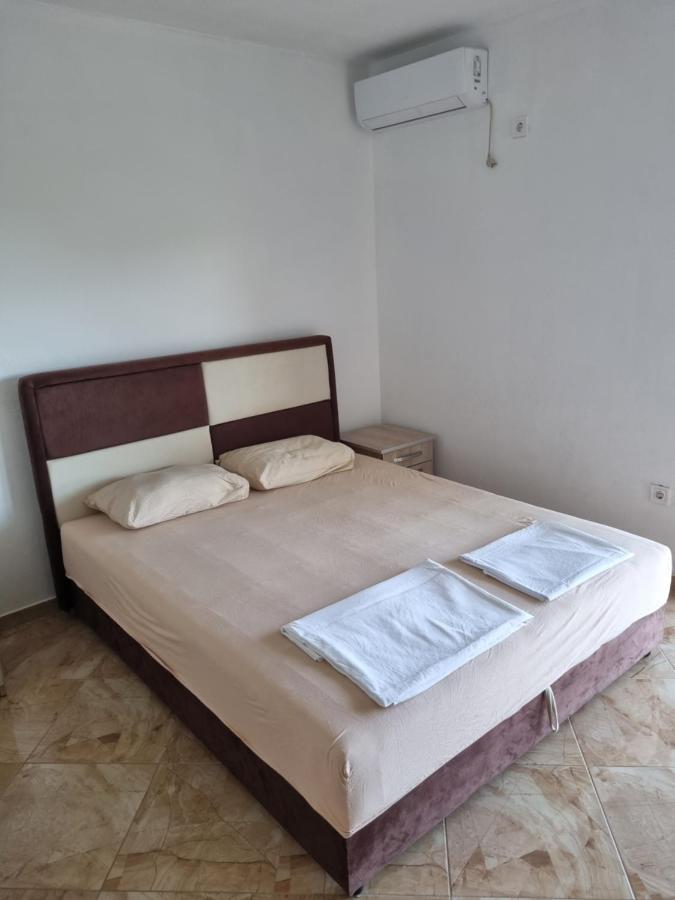 Apartmani Ani Bar Zewnętrze zdjęcie