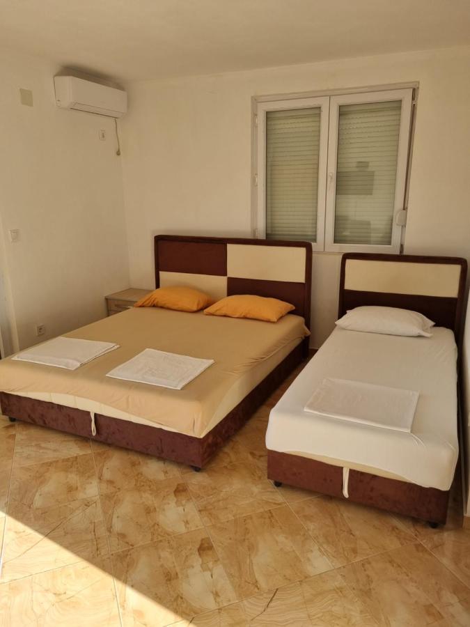Apartmani Ani Bar Zewnętrze zdjęcie