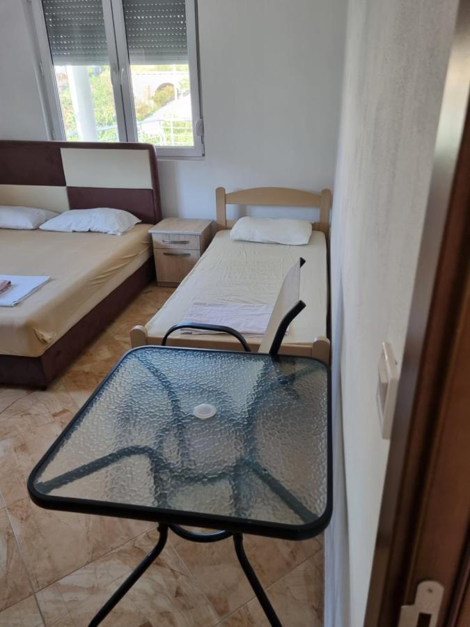 Apartmani Ani Bar Zewnętrze zdjęcie